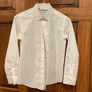 Calvin Klein boys slim fit and stretch button down shirt, worn once, pristine 12